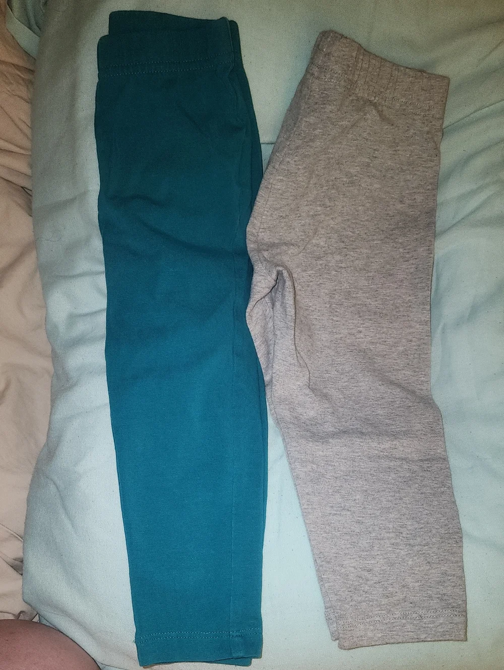 Sz 4 Lands' End Girls Teal and Heather Gray Tough Cotton Capri Leggings